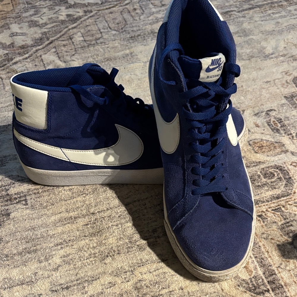 Nike Navy and White High-Top Sneakers